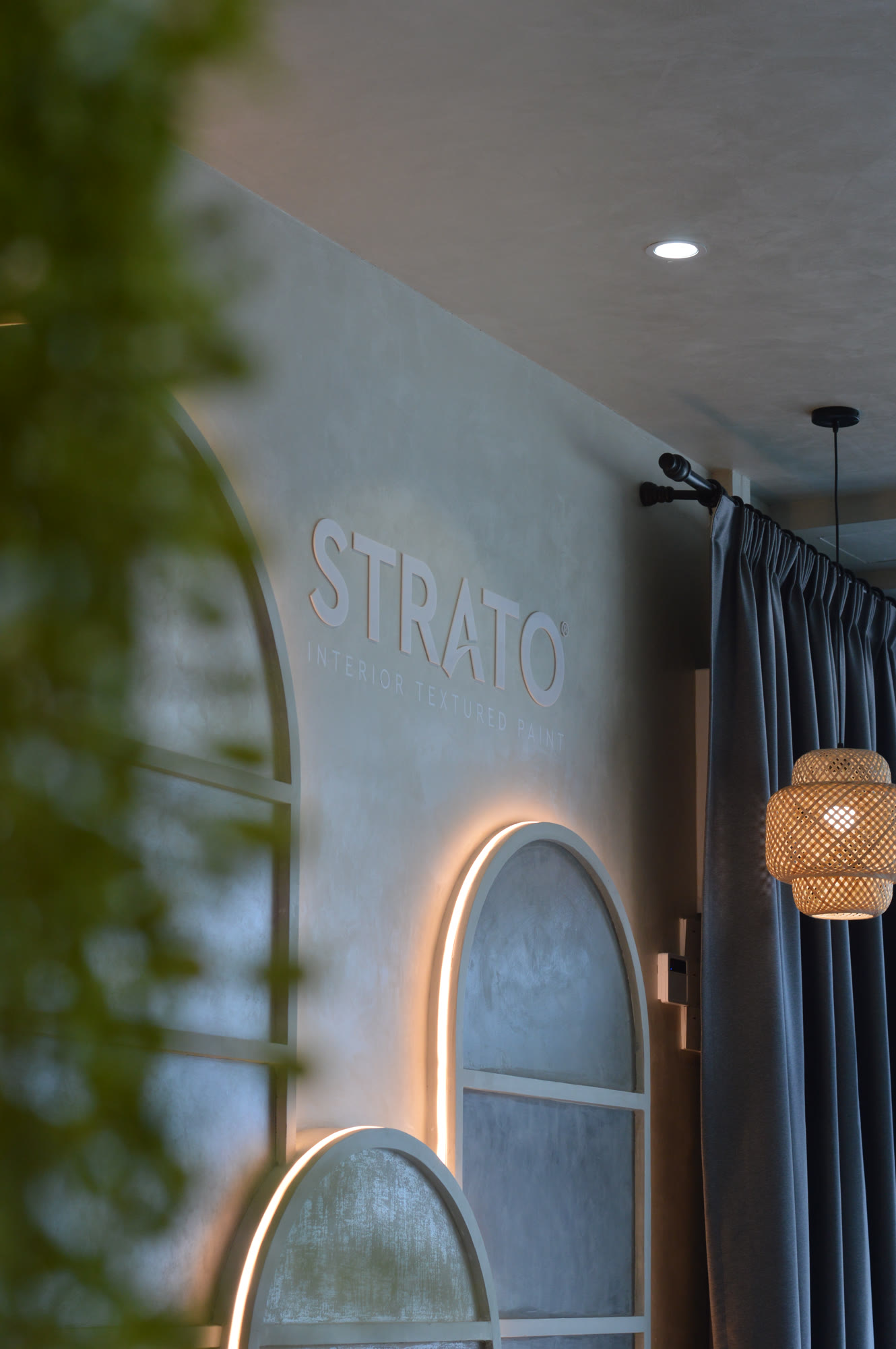 Strato wall-finish display inside the Walltery showroom